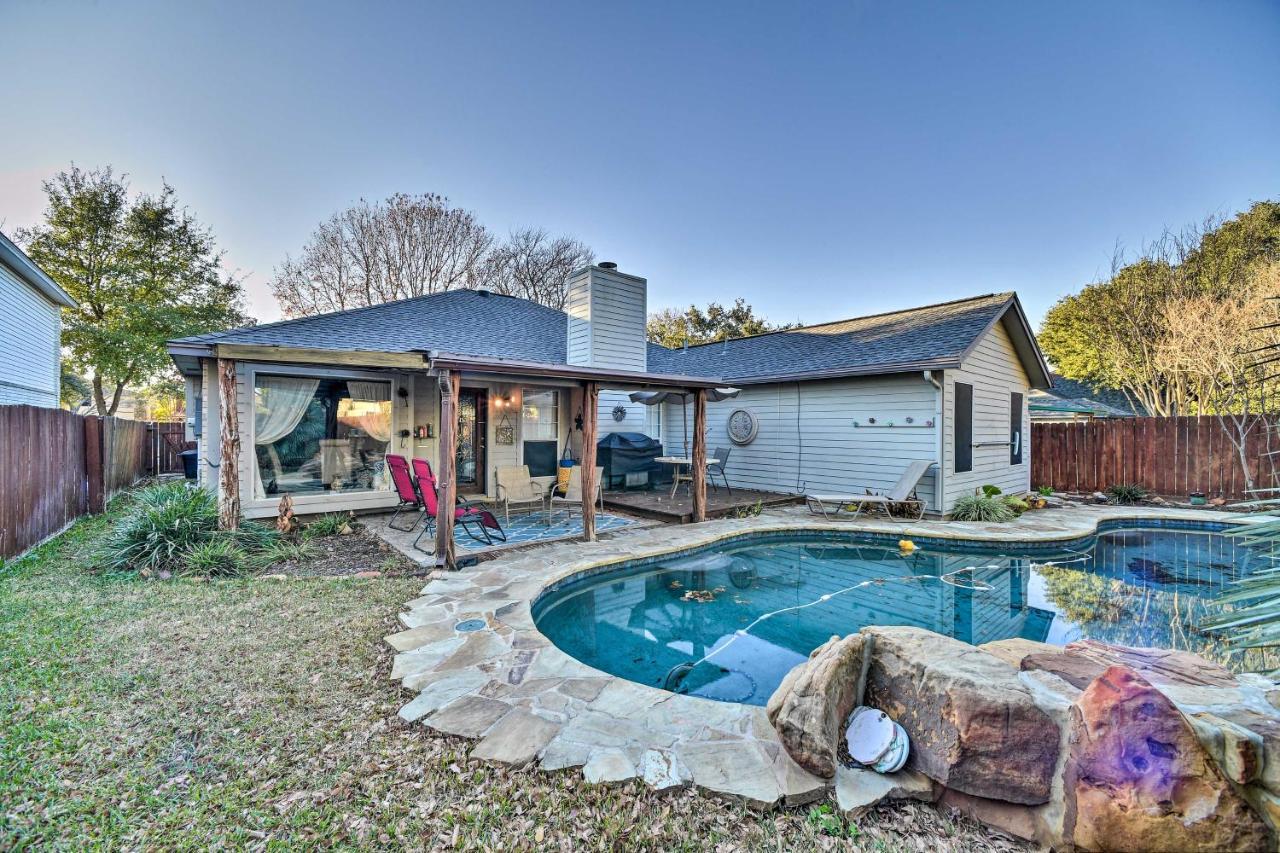 Peaceful San Antonio Oasis With Private Pool And Grill Villa ภายนอก รูปภาพ