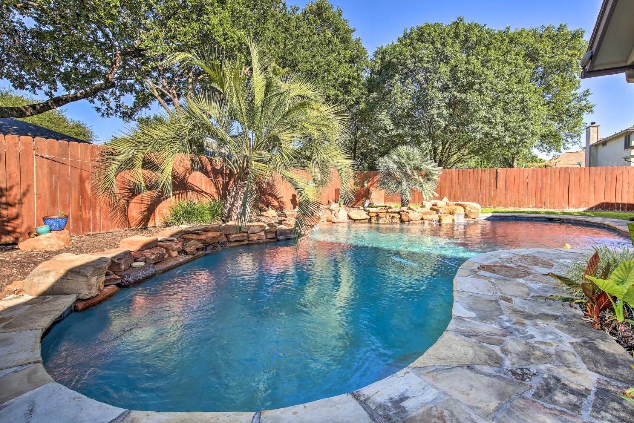 Peaceful San Antonio Oasis With Private Pool And Grill Villa ภายนอก รูปภาพ